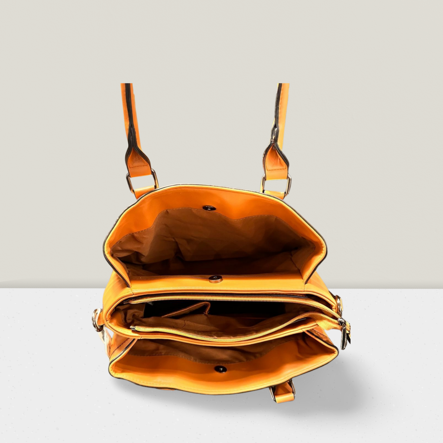 Elegante Stepp-Tasche in verschiedenen Farben