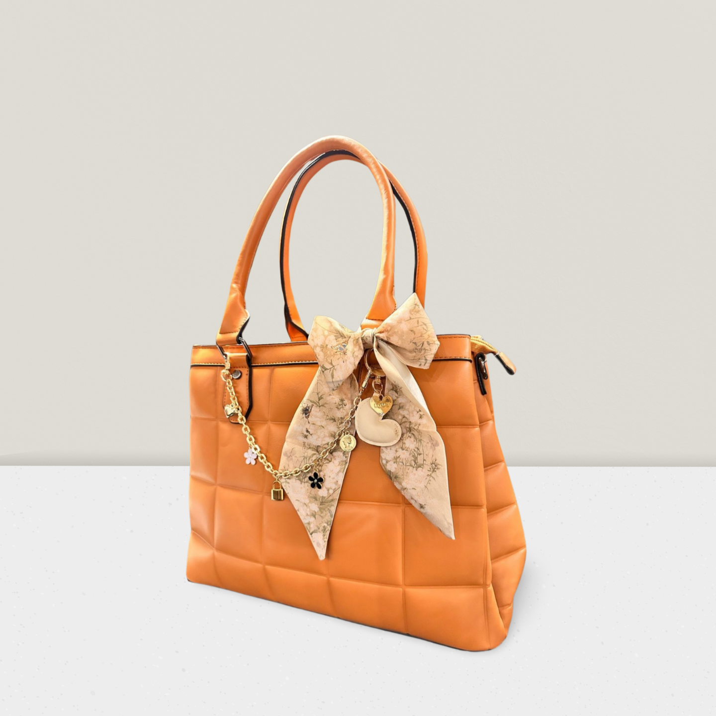 Elegante Stepp-Tasche in verschiedenen Farben
