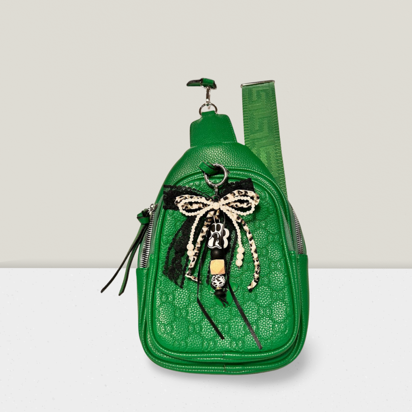 Trendige Sling-Tasche in verschiedenen Farben