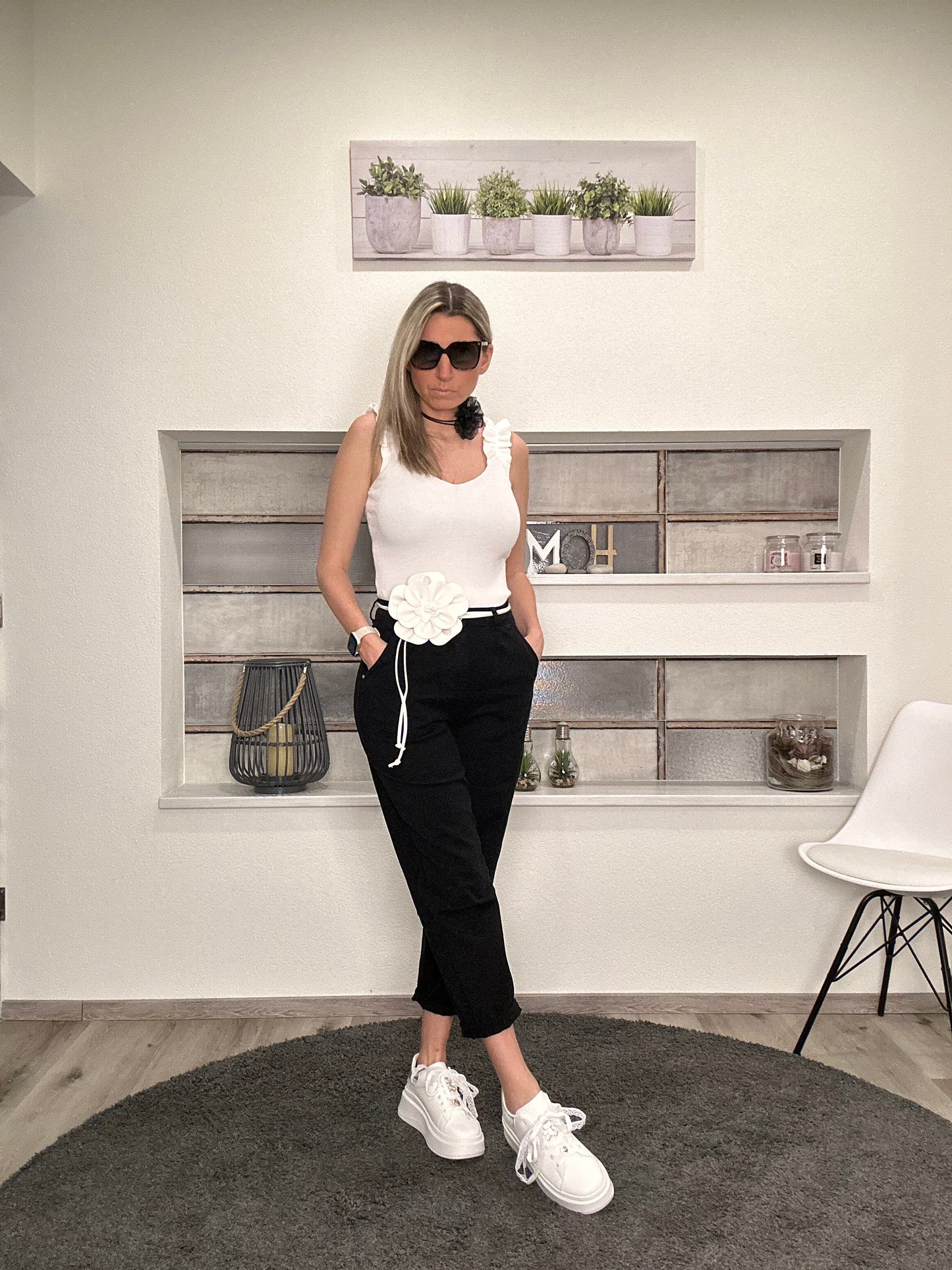 High-Waist-Hose in Schwarz – Basic trifft Coolness!
