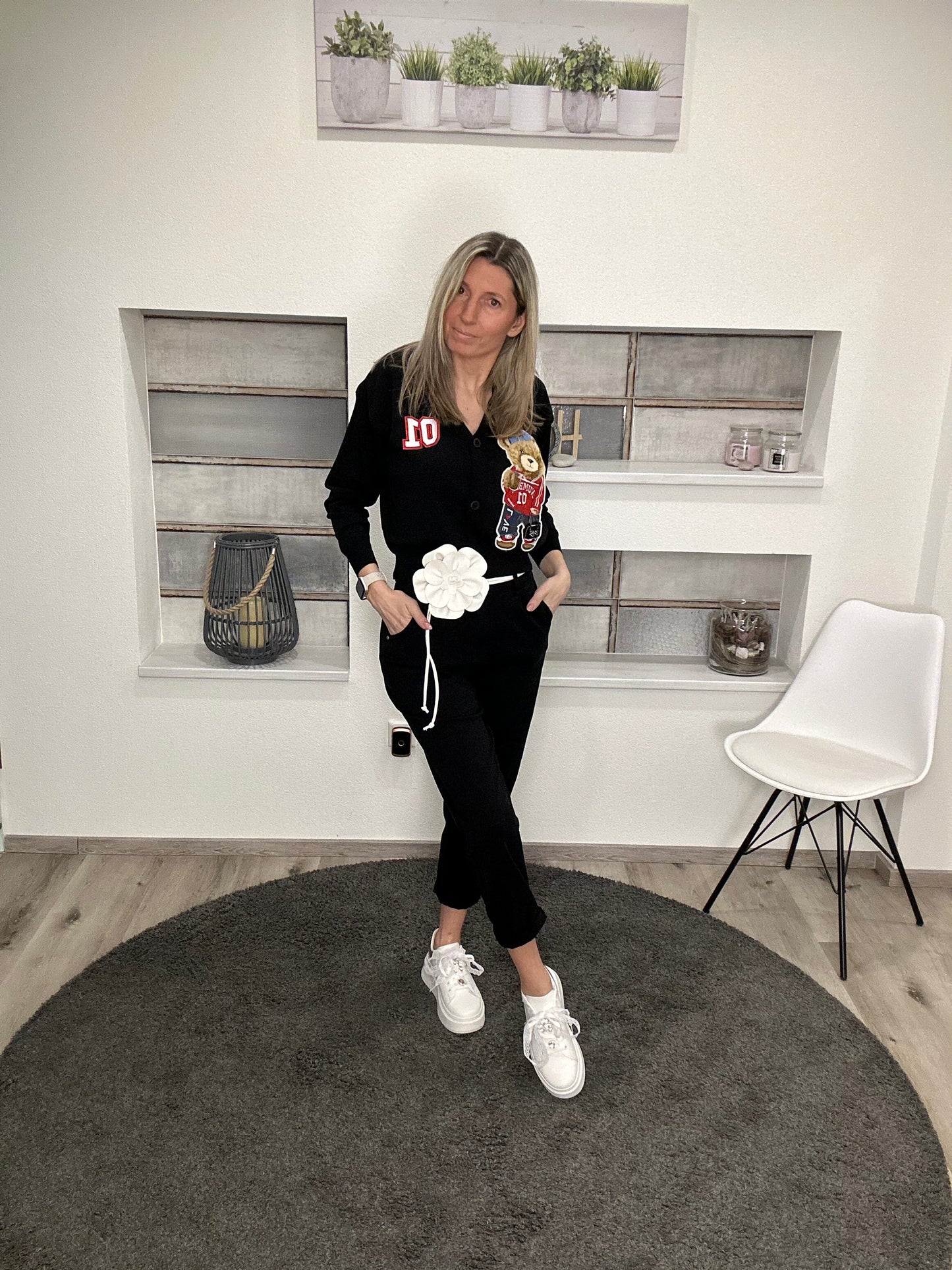 Cardigan mit Bären-Patch – Cute meets Cool!