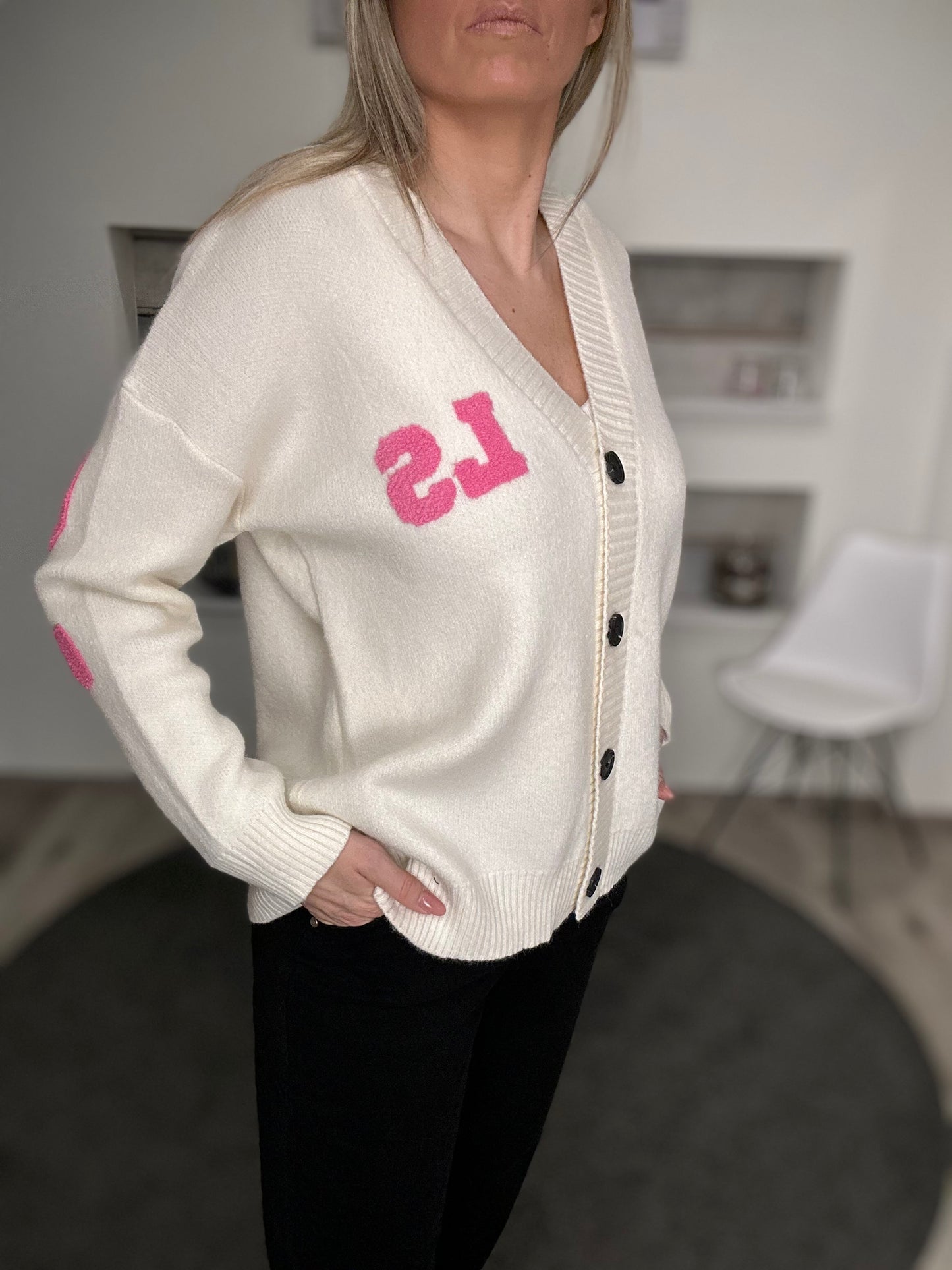 Cardigan „Los Angeles“ – Stylisch & kuschelig 🩷