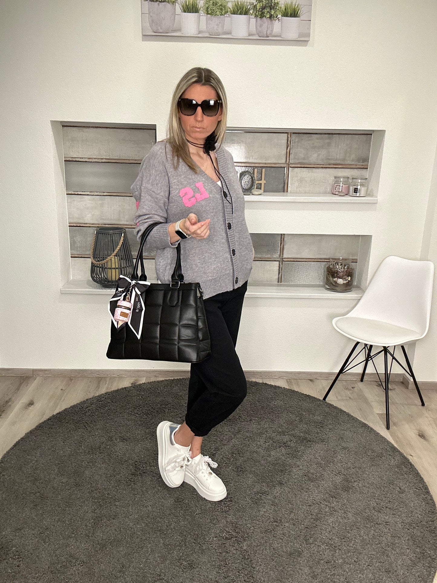 Cardigan „Los Angeles“ – Stylisch & kuschelig 🩷