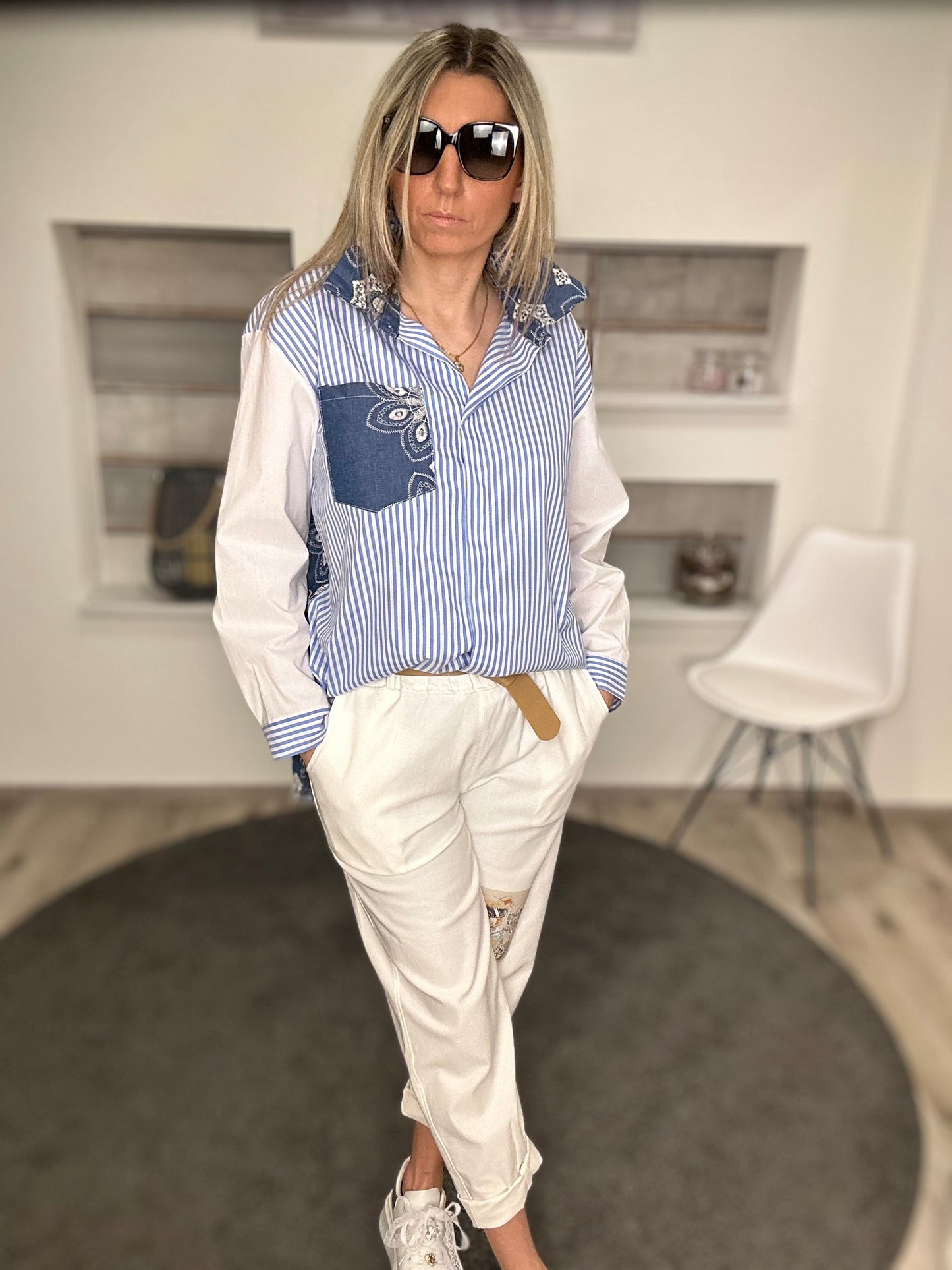 „Mix & Match“ Bluse – Streifenliebe trifft Paisley-Chic!