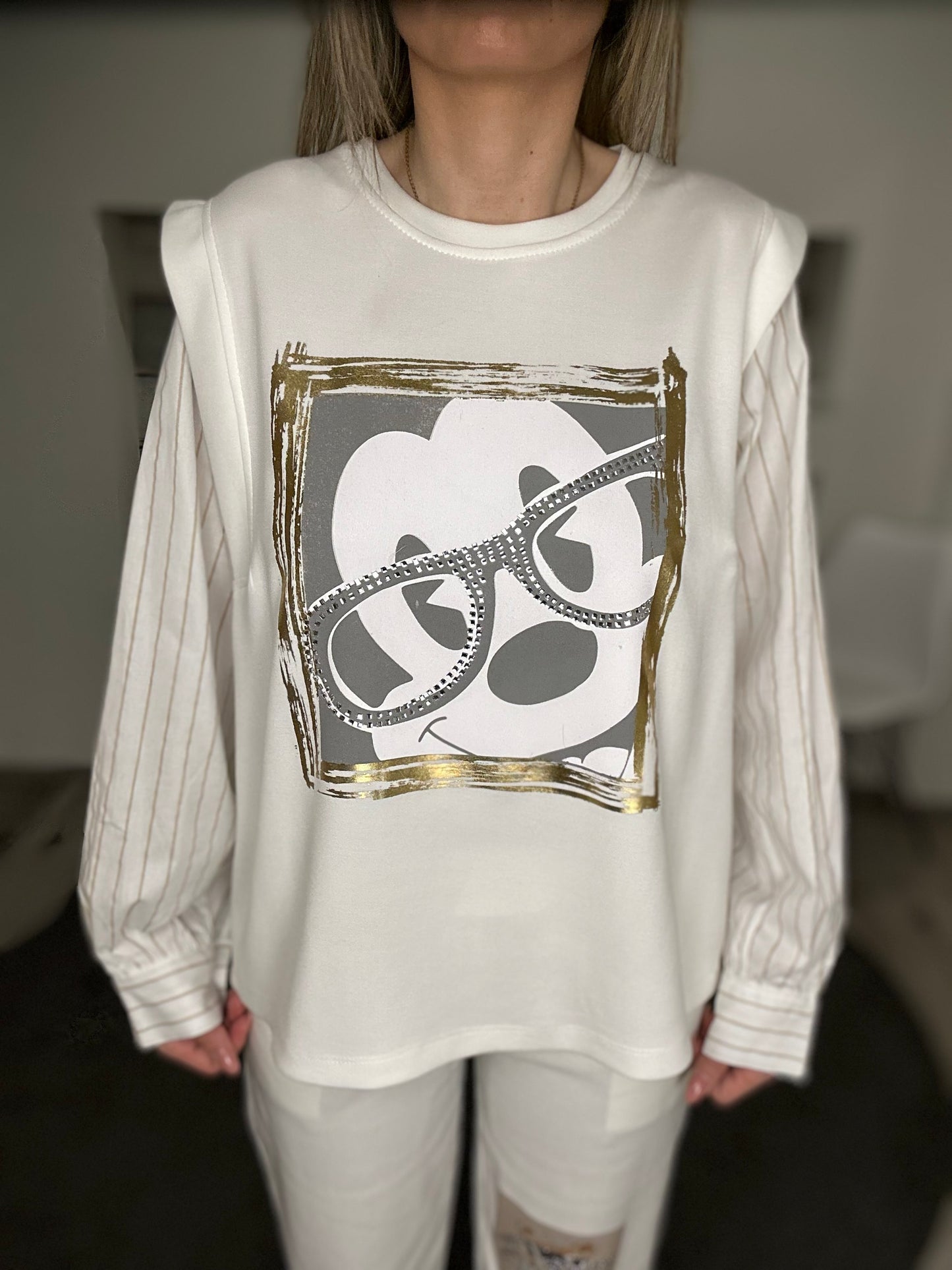 Sweater-Style mit Comic-Vibes – Cozy trifft Cool!