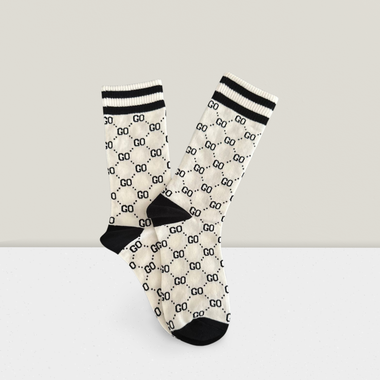 ✨ Signature Steps – GO Socken mit Stilgarantie✨ verschiedene Farben